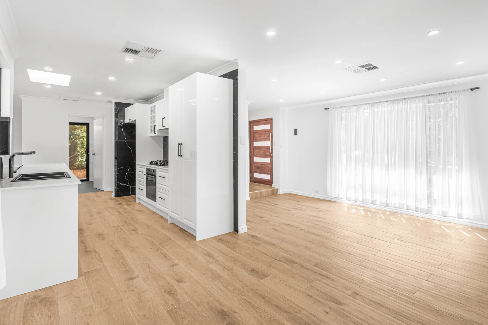 Additional image 7 of 1 Bayou Court, Heathridge WA 6027