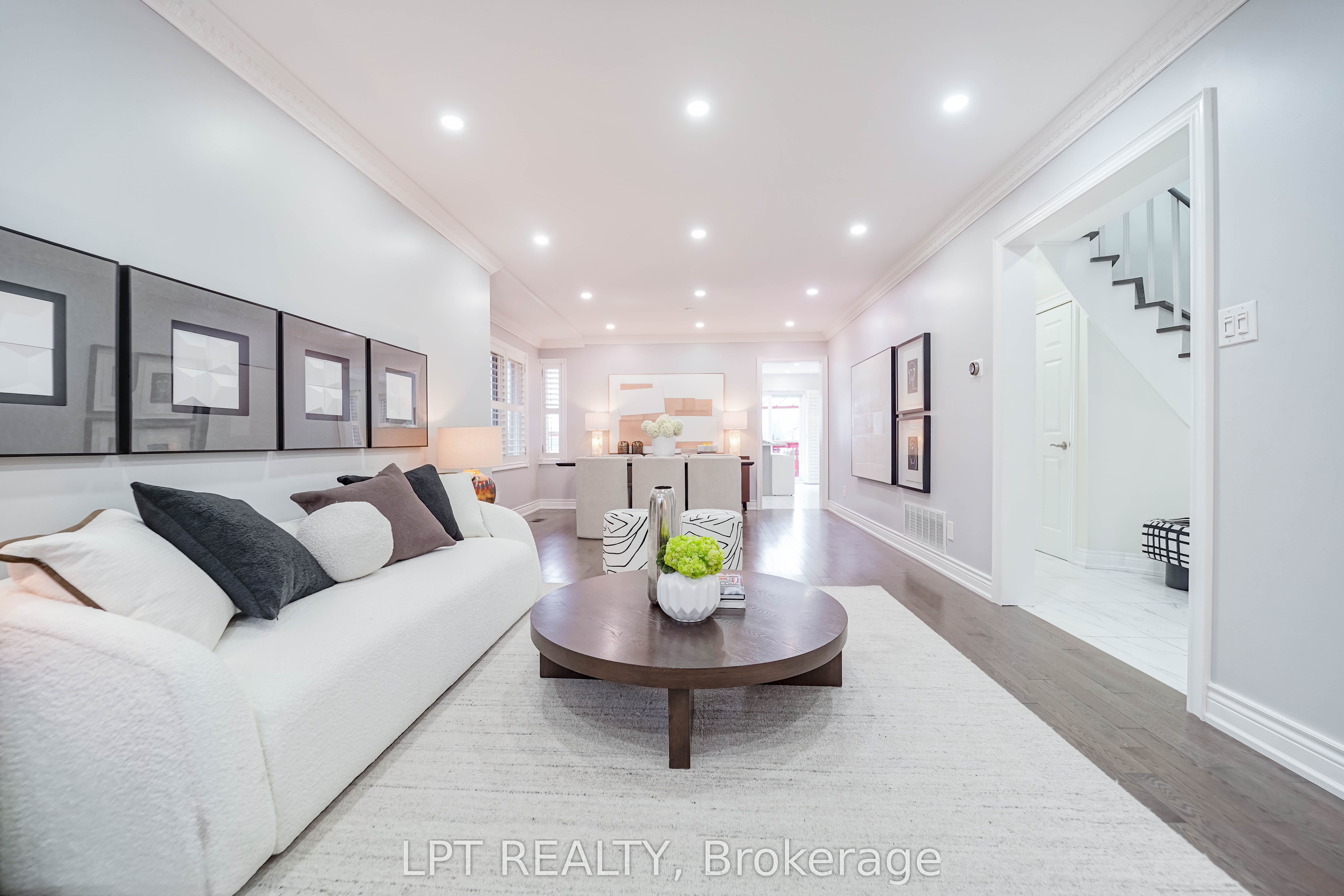 40 Dewberry Drive, Markham, ON, L3S 2S3 photo 2