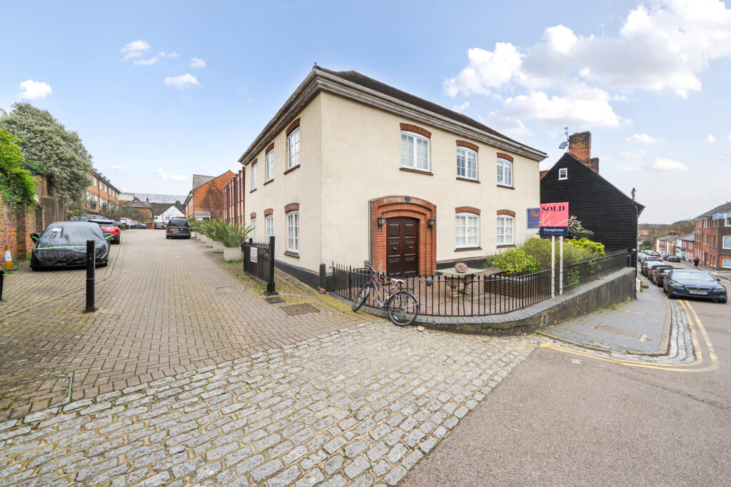 Lower Dagnall Street, St. Albans, AL3