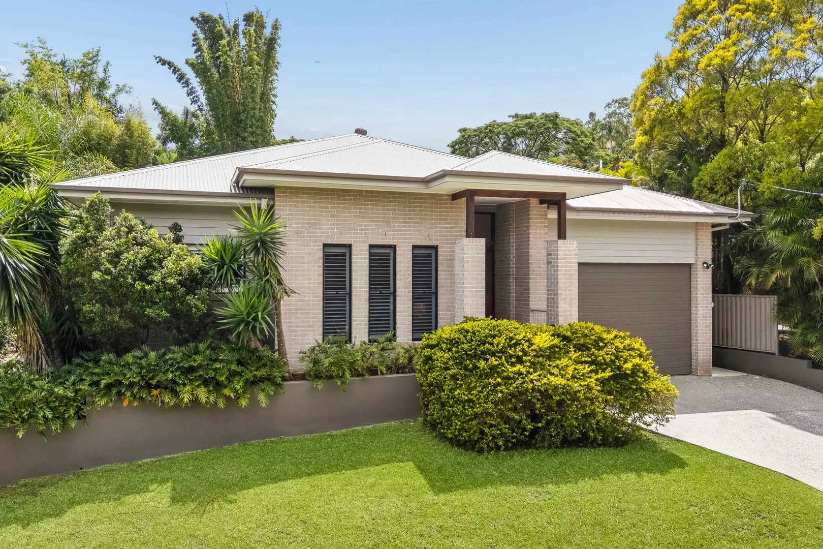 14 Desanne Place, Moorooka QLD 4105