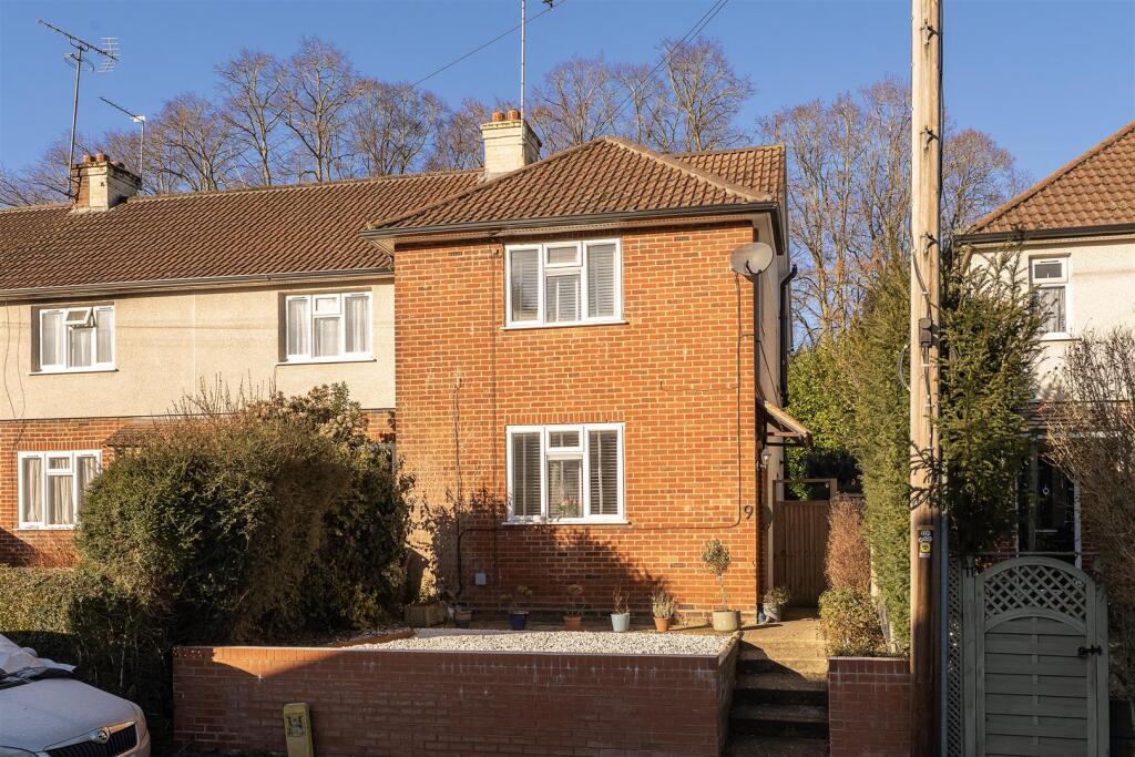 Masefield Road, Harpenden