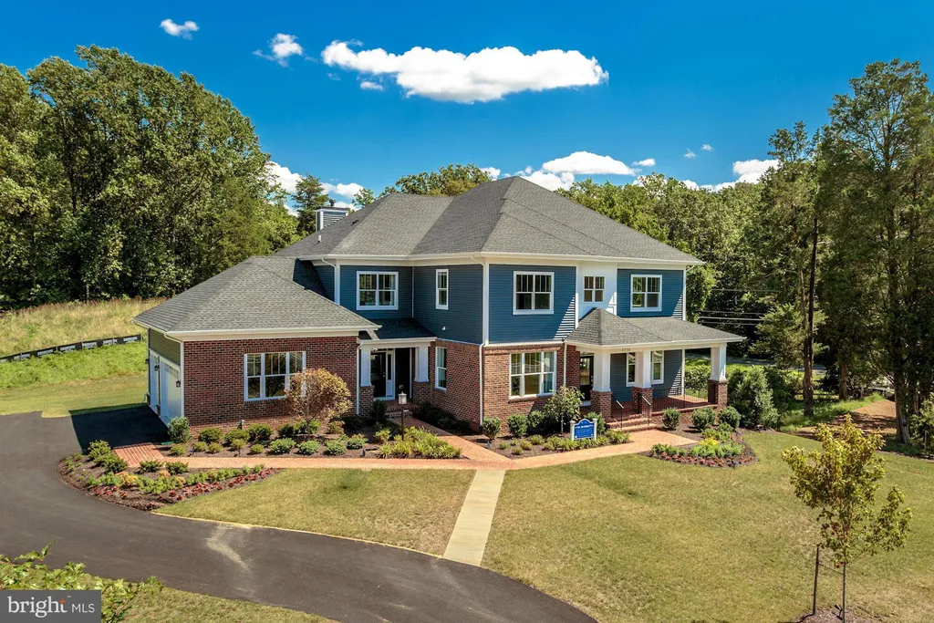 7770 Julia Taft Way, Lorton, VA 22079