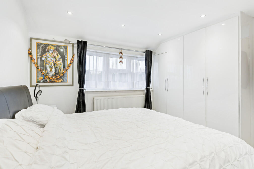 Additional image 11 of Howlands, Welwyn Garden City