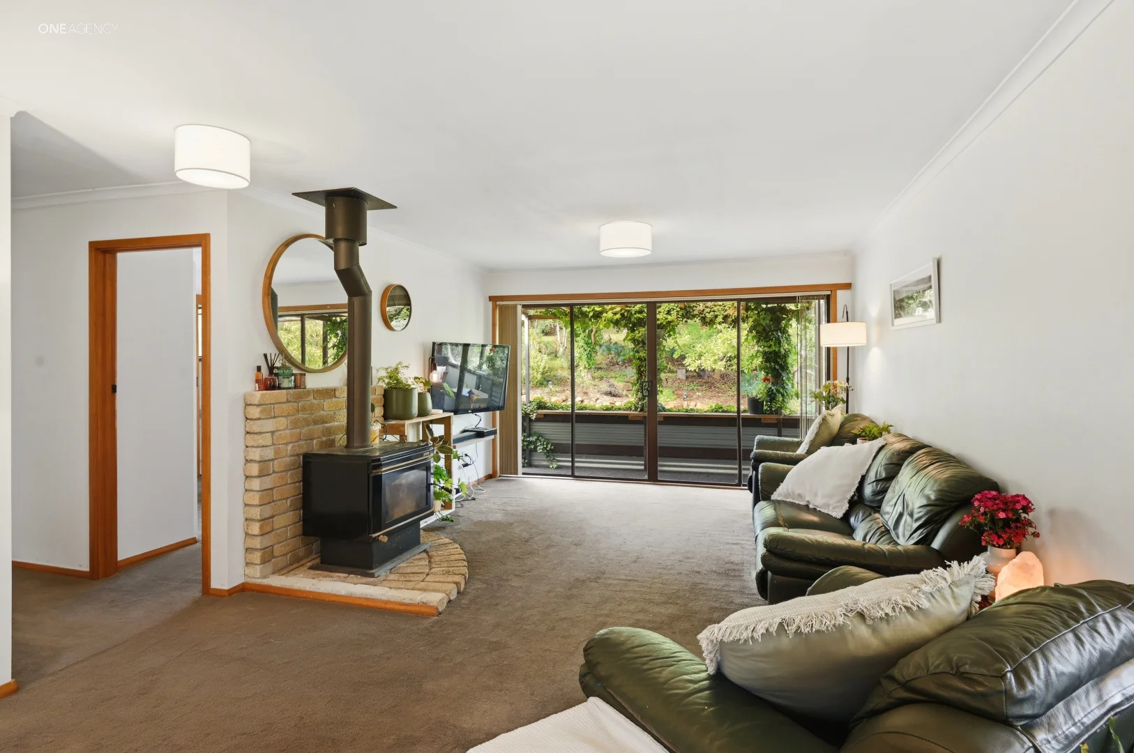 Additional image 3 of 10 Highfield Road, Ambleside TAS 7310
