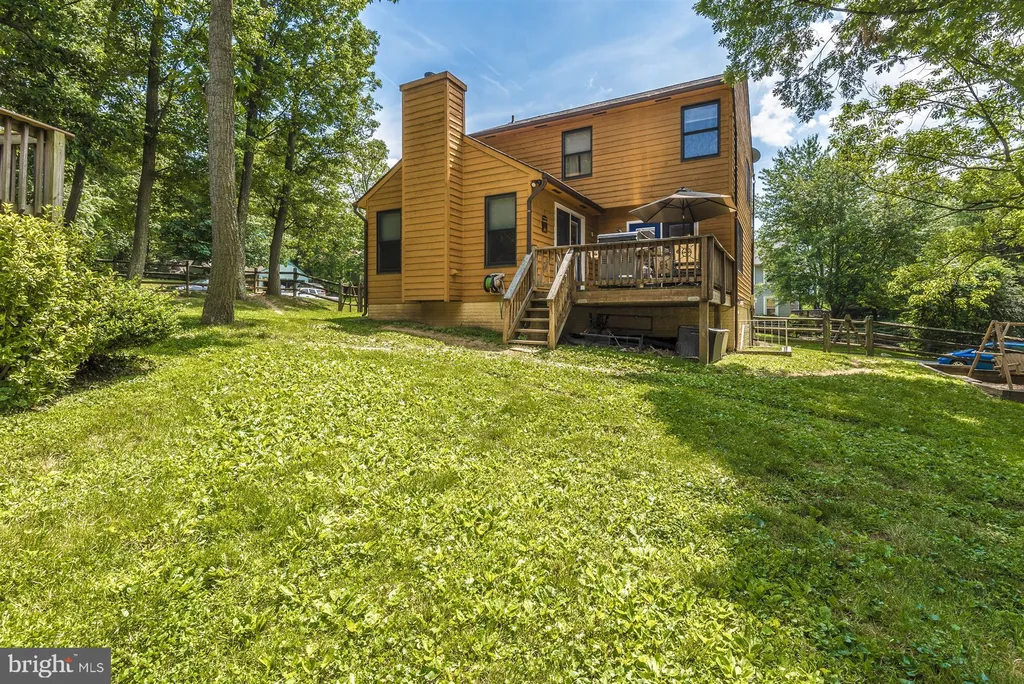 10802 Ridge Point Place, New Market, MD 21774