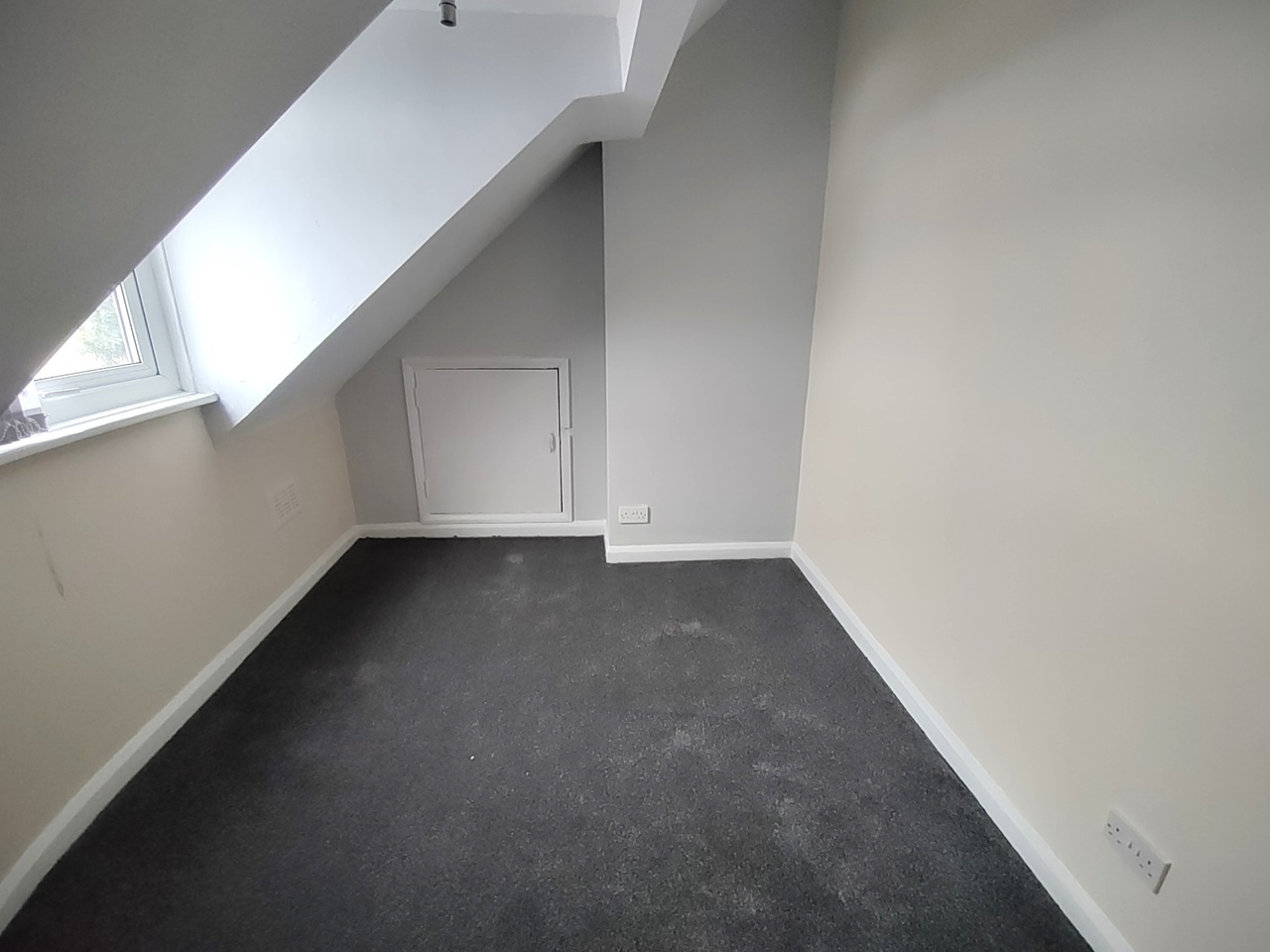 1 Bed Flat, Birmingham Road, B70, N1 7GU photo 5