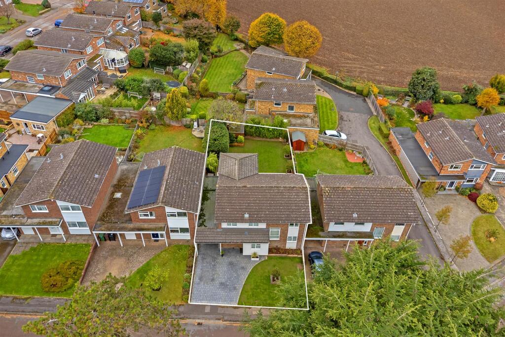 Additional image 23 of Ash Grove, Wheathampstead, St. Albans