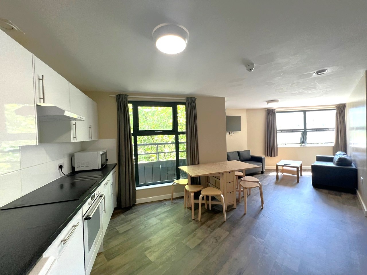 7 Bed Flat, Stokes Croft, BS1, N1 7GU