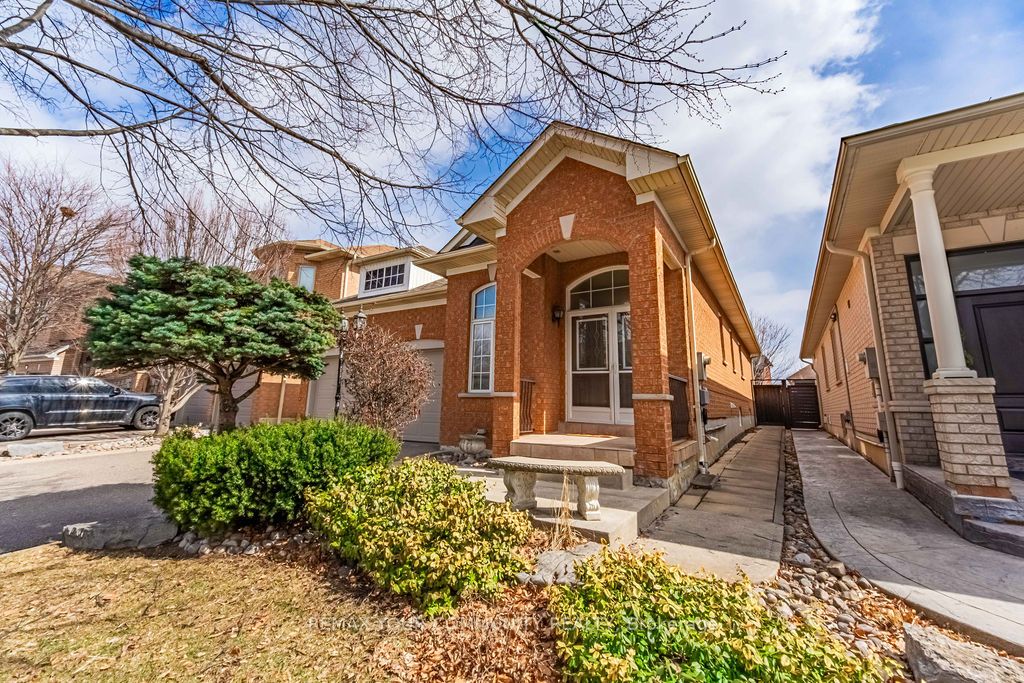 Additional image 2 of 23 Amelynn Crescent, Vaughan, ON, L4H 1P3