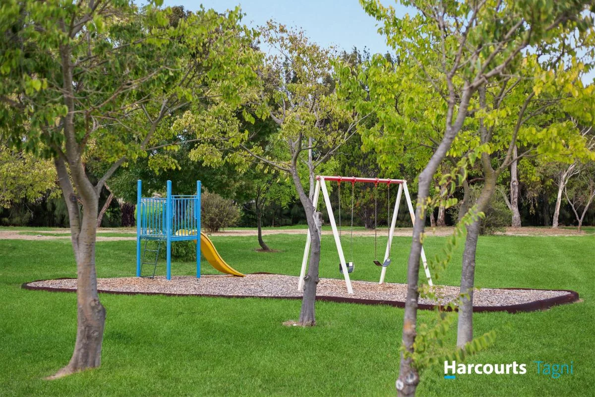 Additional image 16 of 4/25 Diosma Drive, Morphett Vale SA 5162