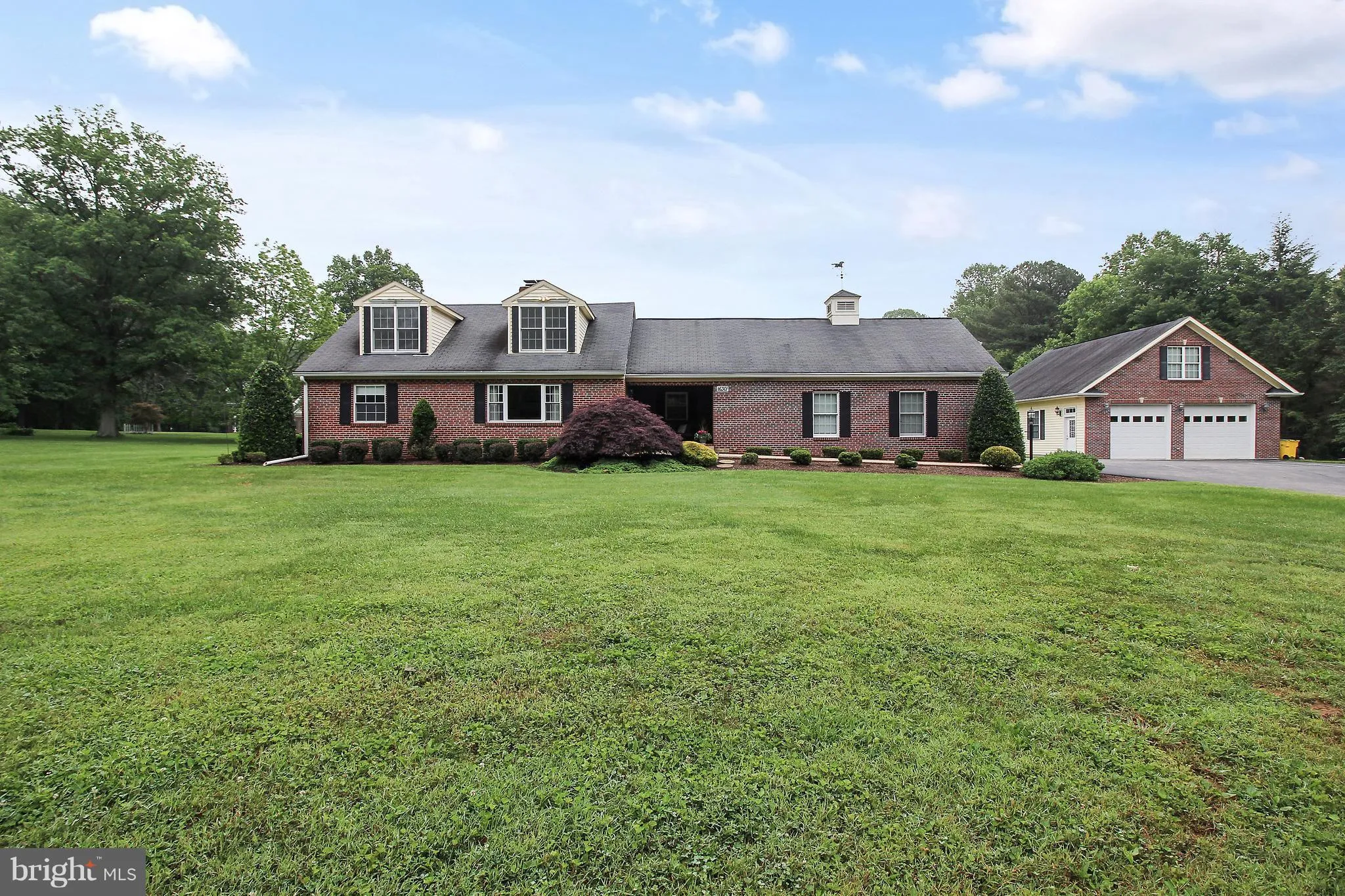 16301 Old Orchard Road, Silver Spring, MD 20905 photo 2