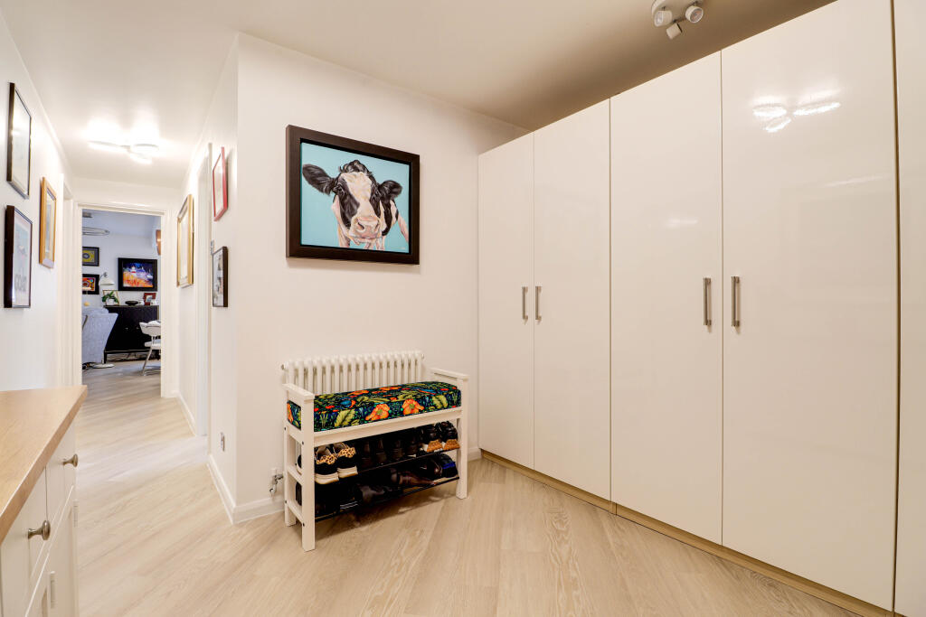 Additional image 7 of Hillside Road, Harpenden, AL5