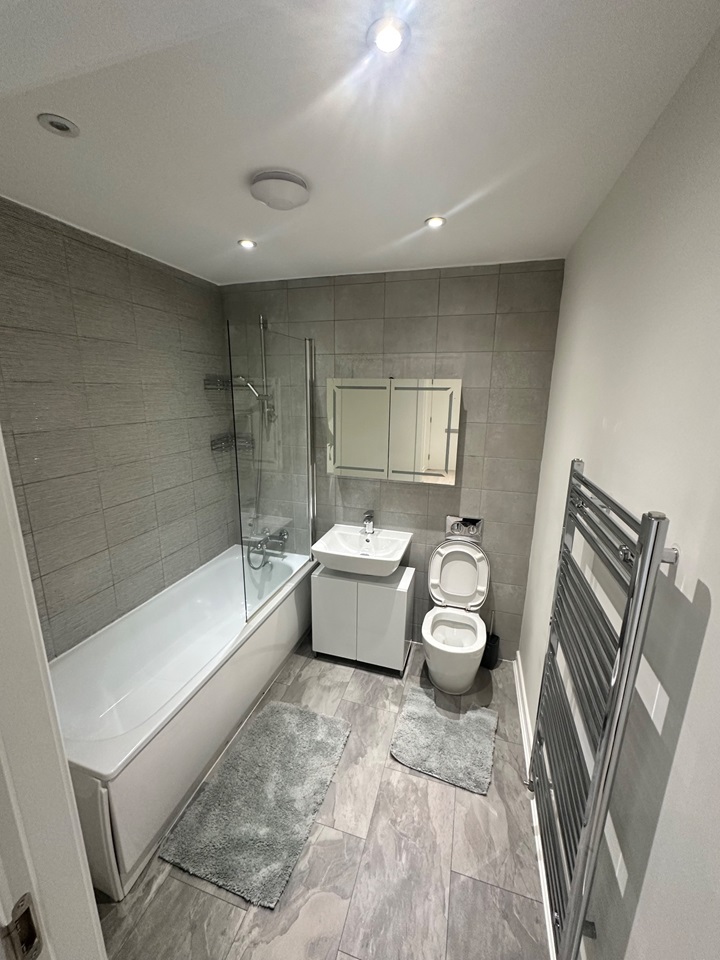 Additional image 11 of 2 Bed Flat, Hunterscraig Drive, G5, N1 7GU