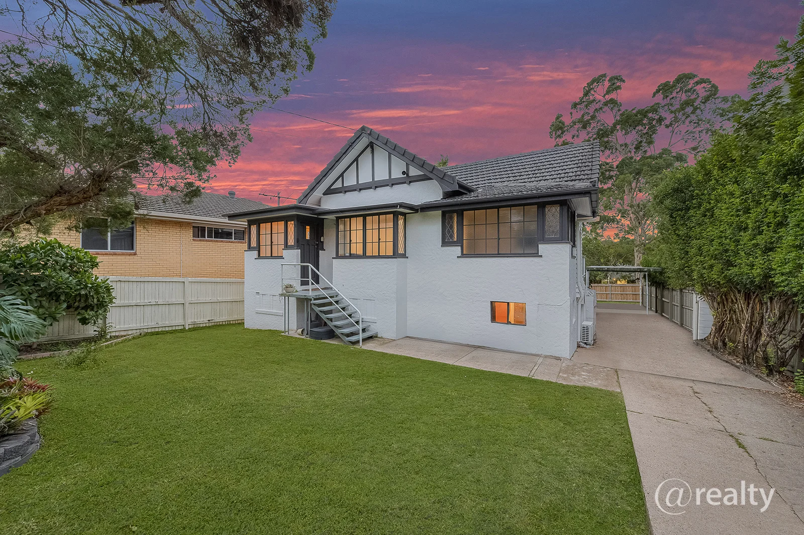 705 Hamilton Road, Chermside West QLD 4032