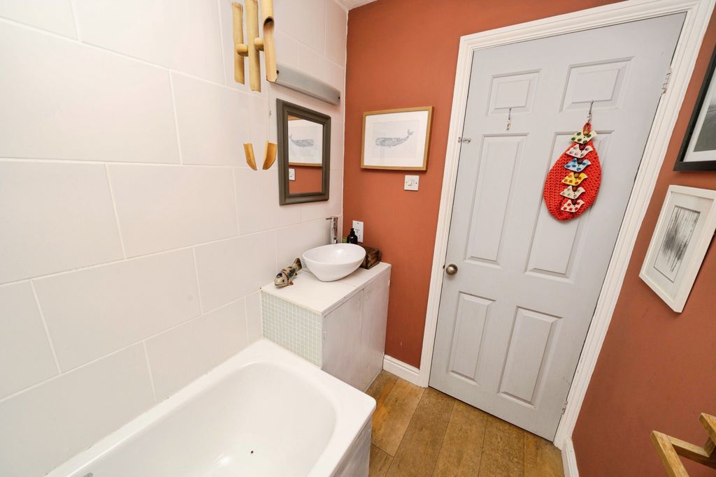 Additional image 13 of 2 bed semi-detached house for saleBretteville Close, Newton Abbot TQ13