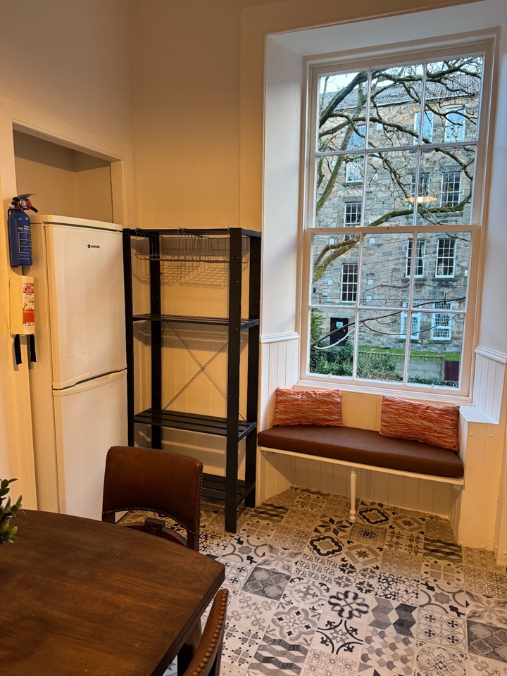 Additional image 7 of 3 Bed Flat, Rupert Street, G4, N1 7GU