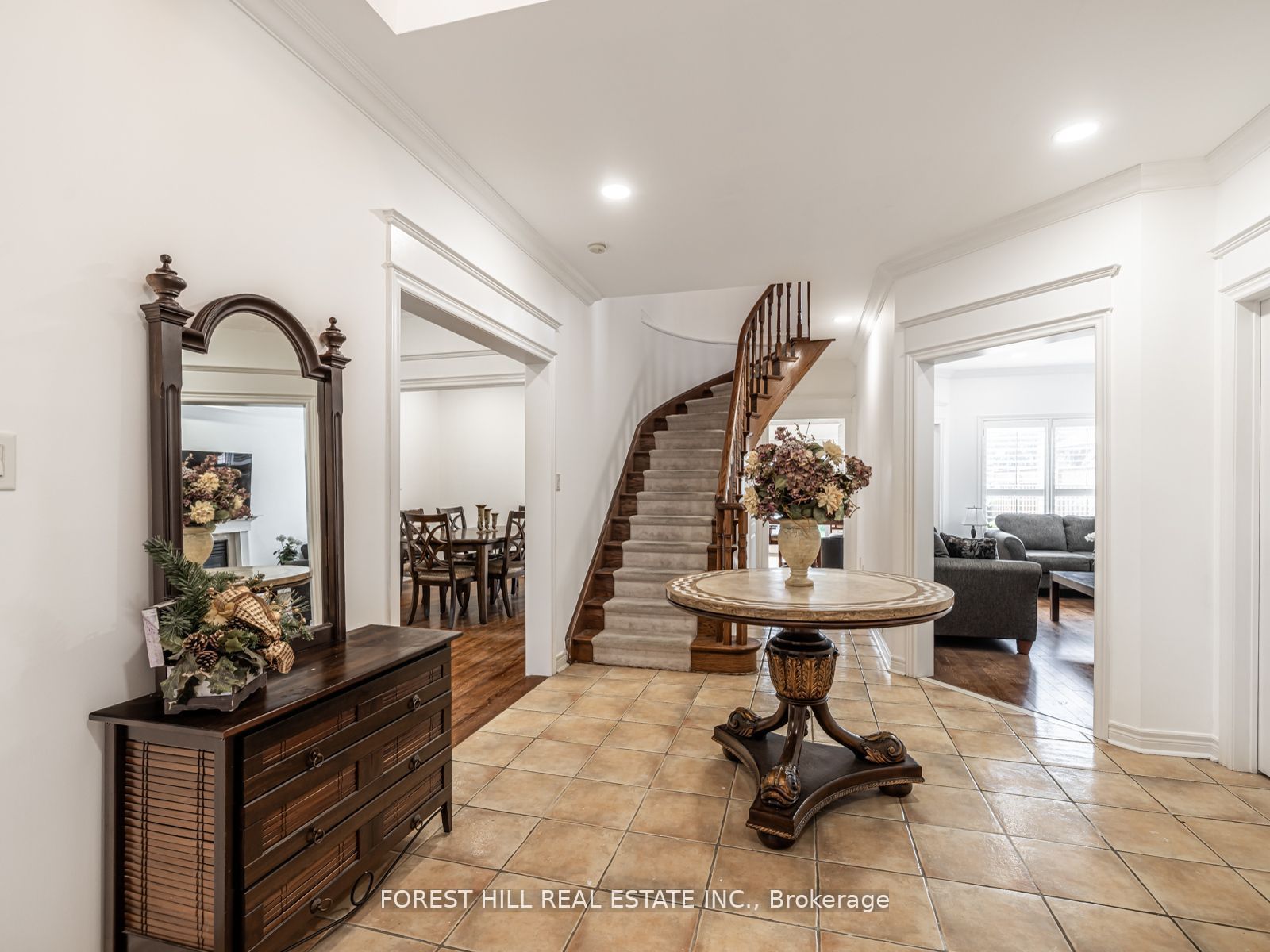 41 Cedar Springs Drive, Richmond Hill, ON, L4S 2B1 photo 3