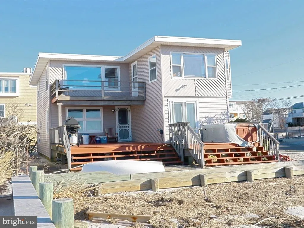 123 W Kirkland Avenue, Long Beach Township, NJ 08008