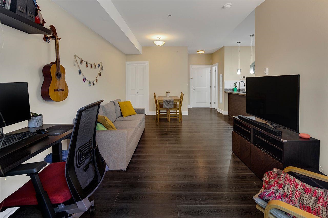 Additional image 4 of 106-7377 14th Avenue, Burnaby, BC, V3N 1Z7