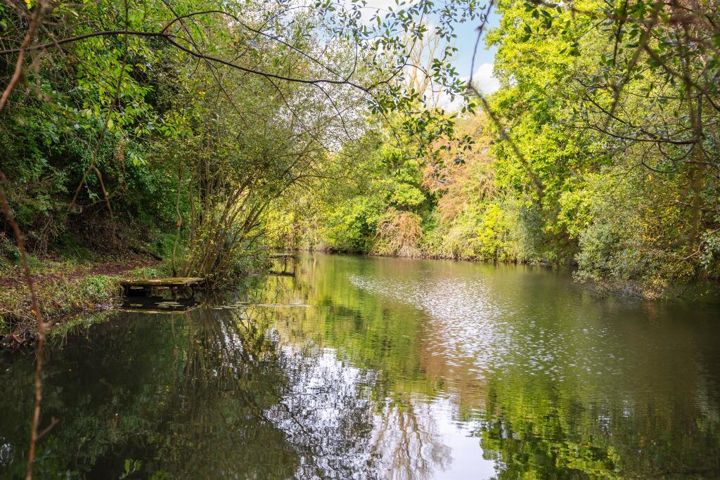 Additional image 7 of Bullens Green Lane, Colney Heath, St. Albans