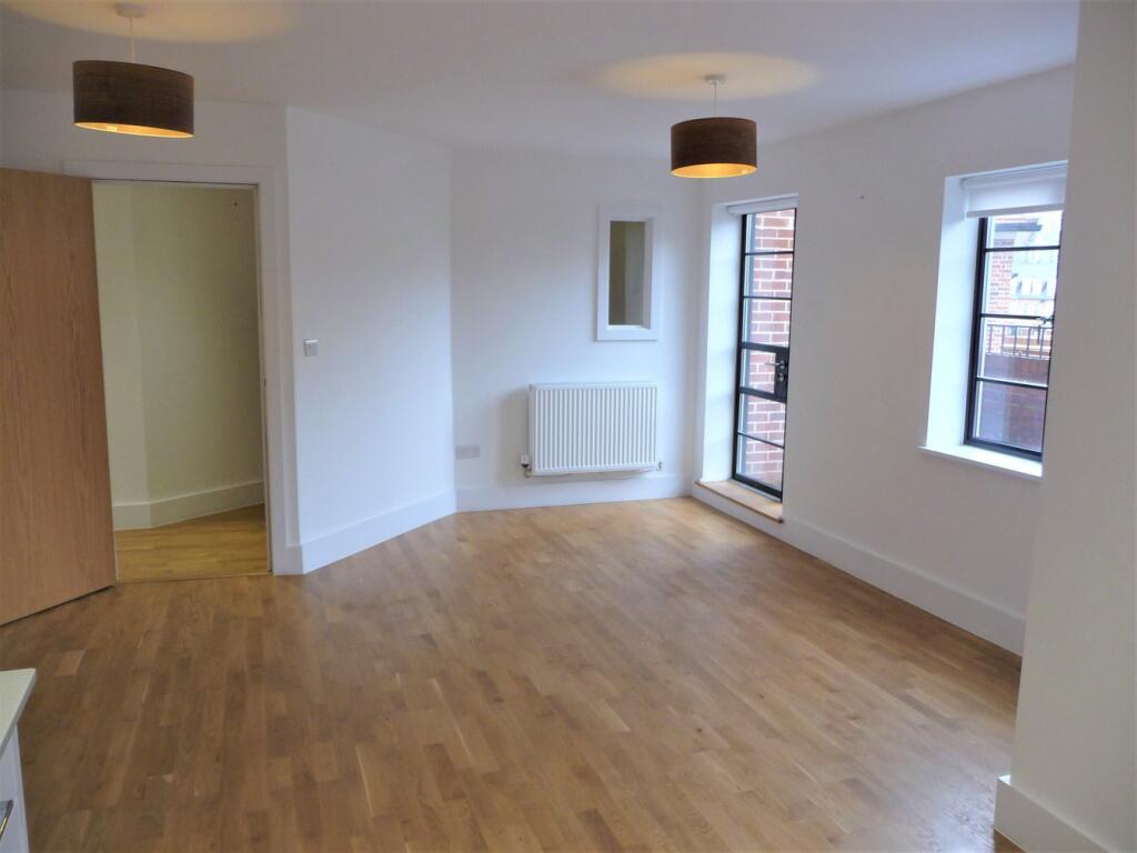 Additional image 3 of Salisbury Square, Hatfield, AL9