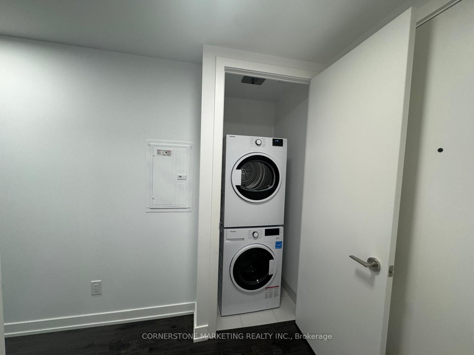 Additional image 5 of 311-100 Queen Street E, Toronto, ON, M5C 1S6