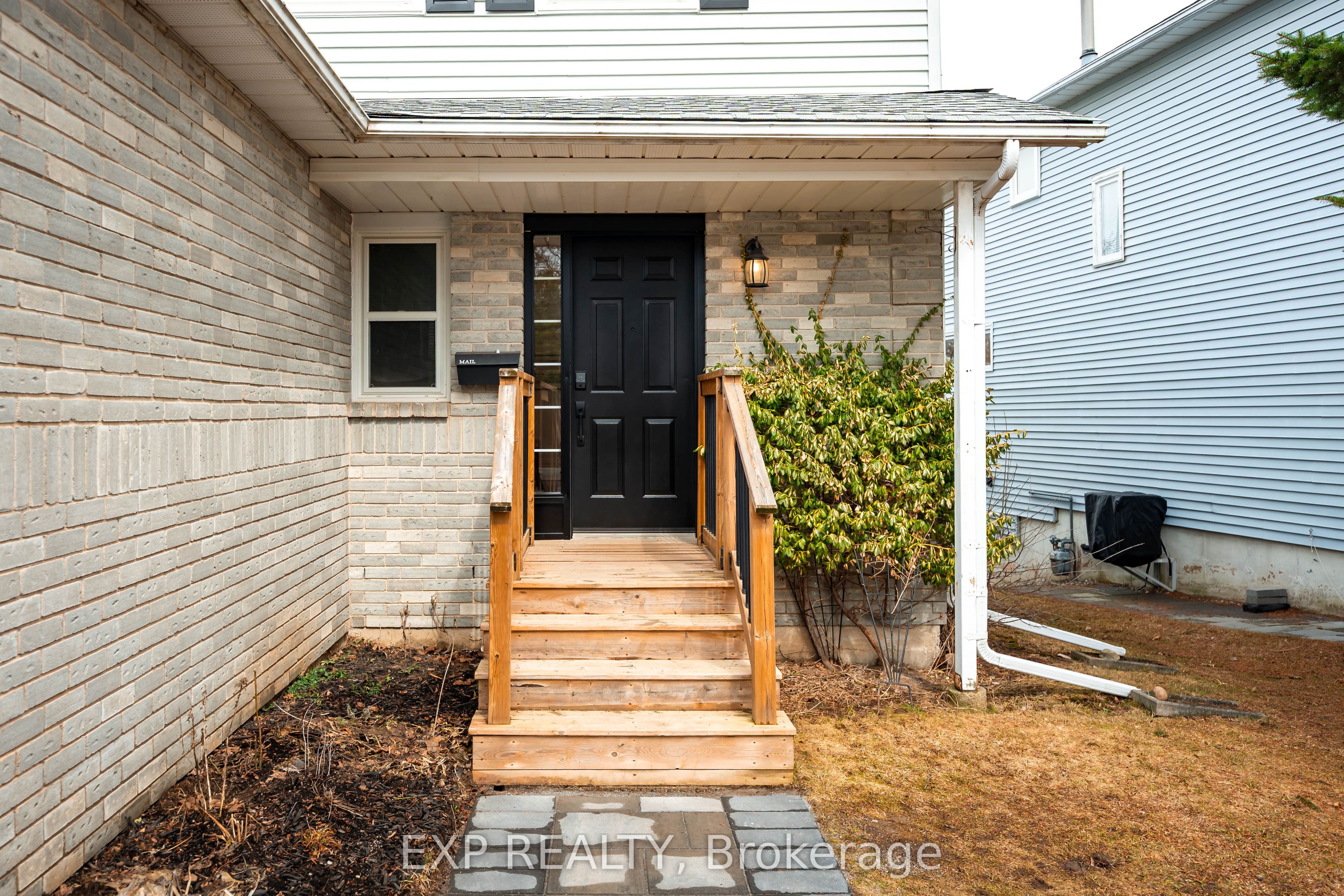 Additional image 2 of 345 Rebecca Drive, Orangeville, ON, L9W 4P5