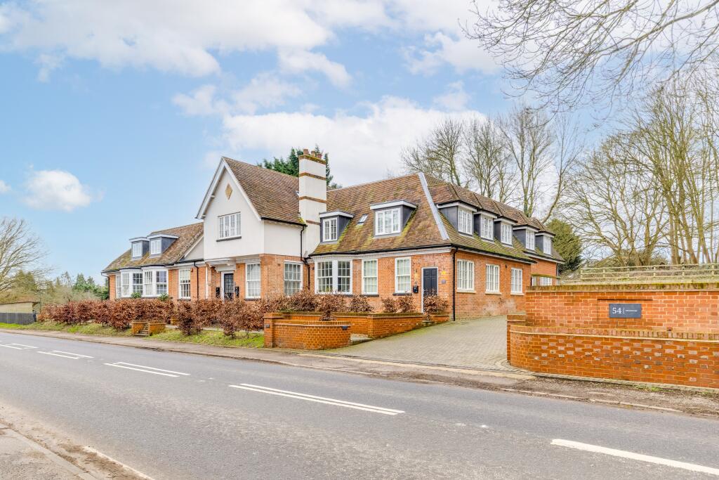 Beecholme, 54 Codicote Road, Welwyn, AL6