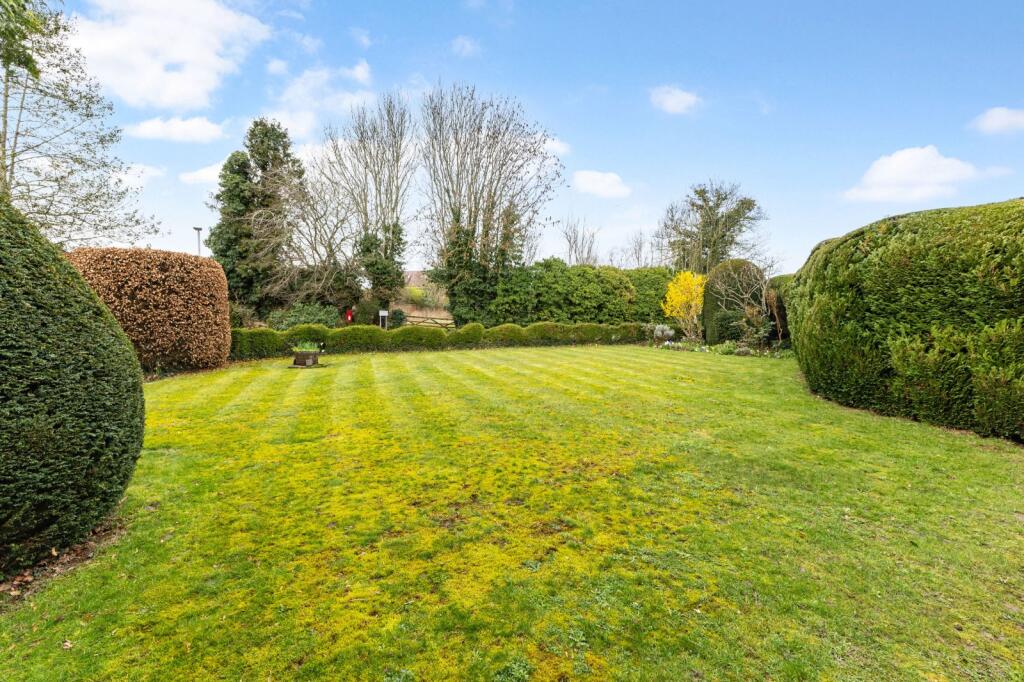 Additional image 2 of Oakhurst Avenue, Harpenden, Hertfordshire