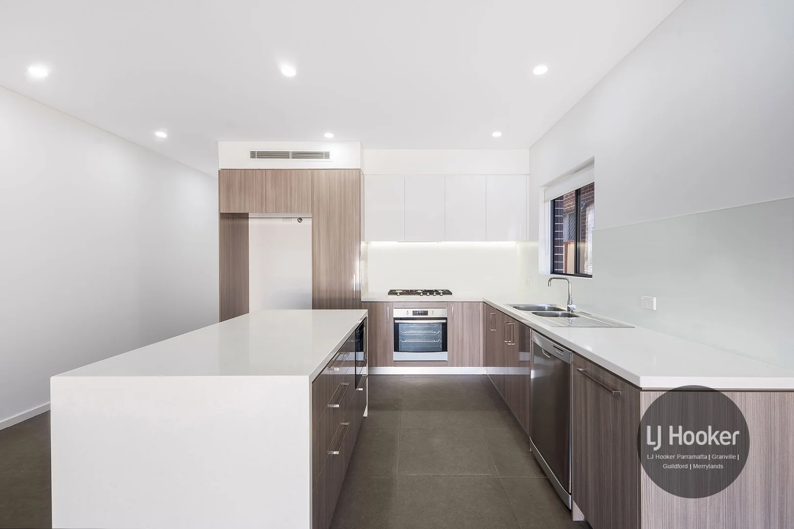 Additional image 3 of 34 James Street, Guildford NSW 2161