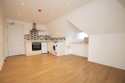 Hamilton Road, Reading, Berkshire RG1, Studio to rent