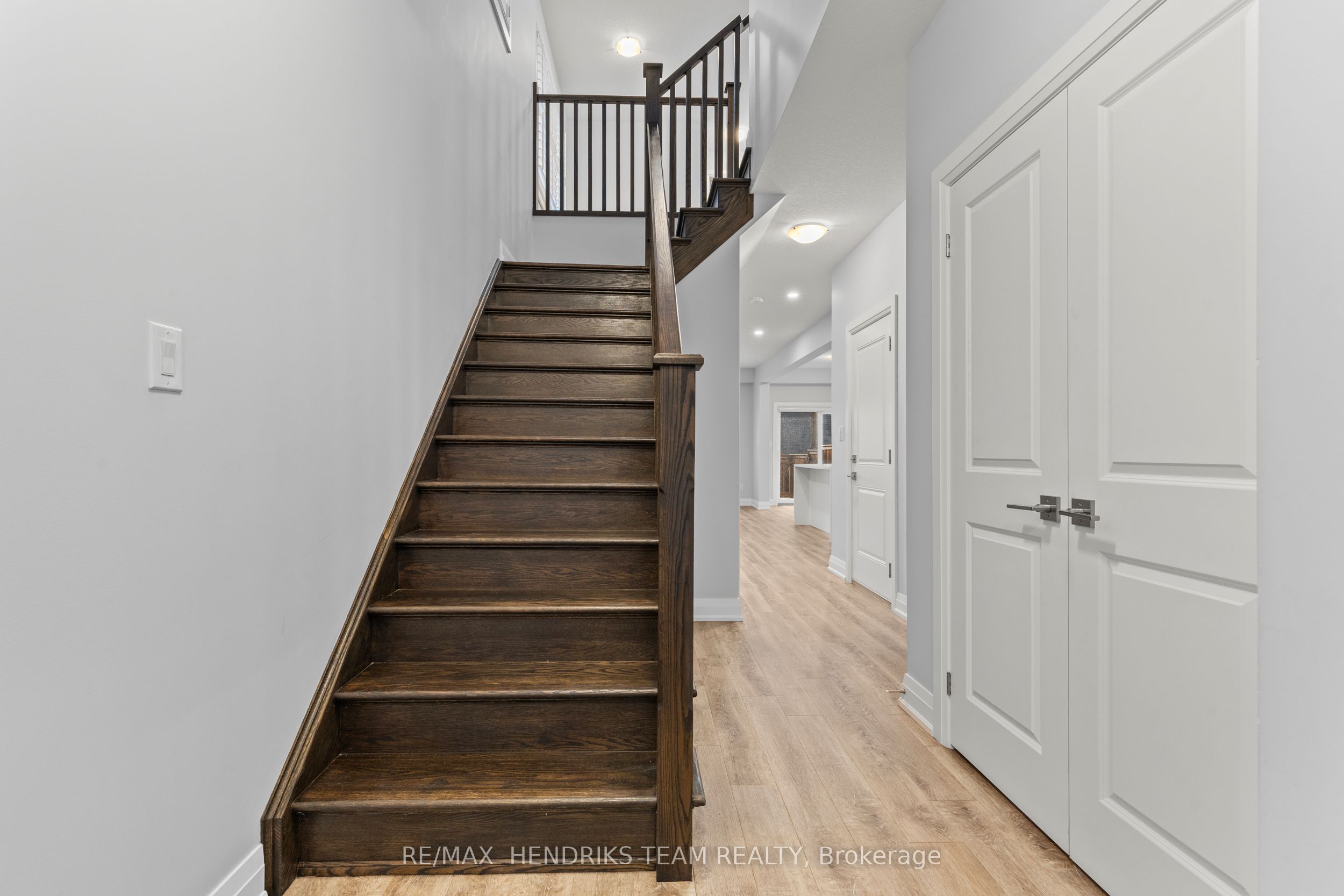 Additional image 4 of 6649 Cropp Street, Niagara Falls, ON, L2E 0B7