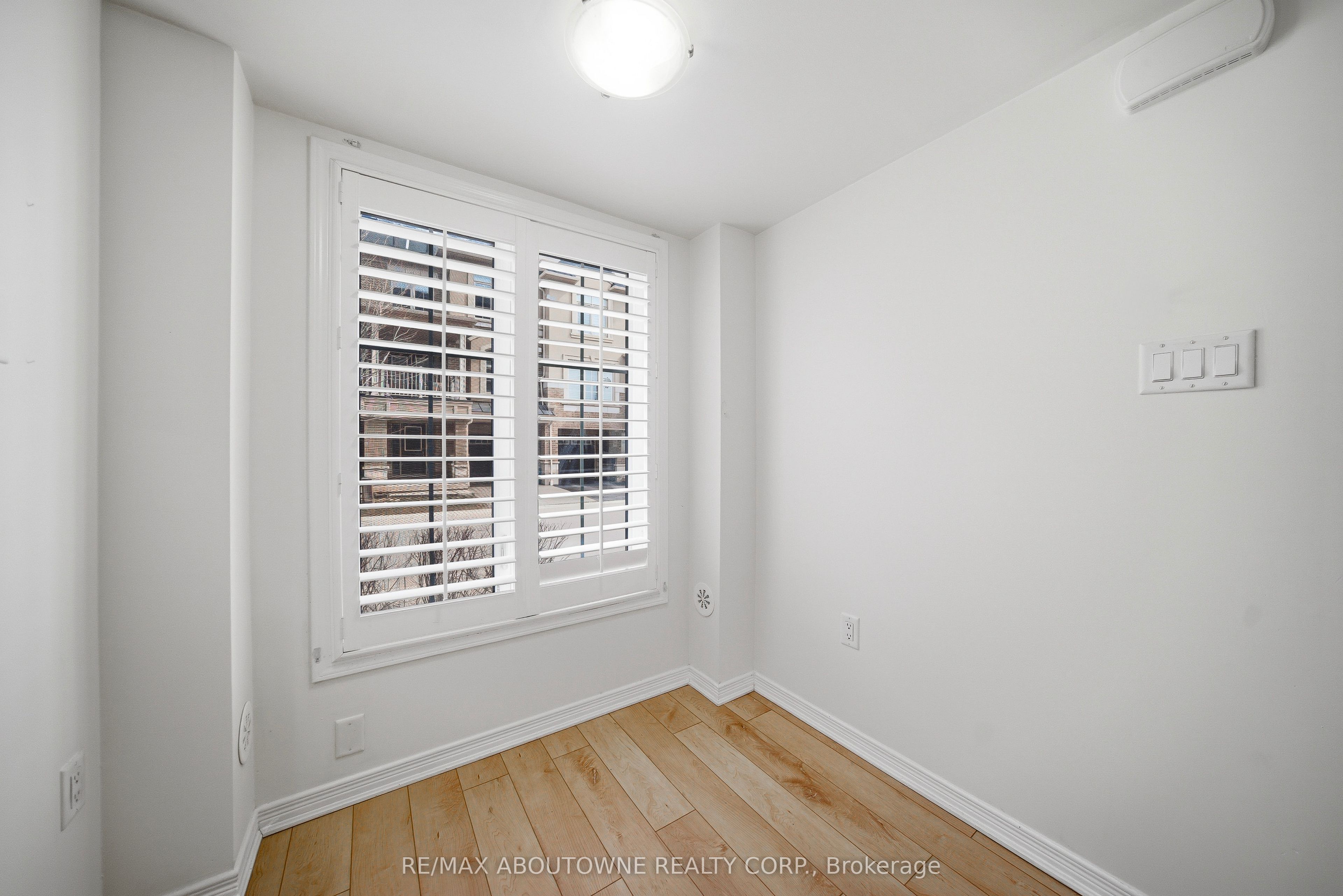 Additional image 6 of 106-2441 Greenwich Drive, Oakville, ON, L6M 0S4