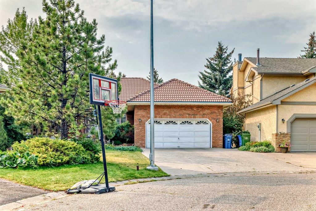 Additional image 2 of 131 Varsity Estates Terrace NW, Calgary, AB, T3B 5J6