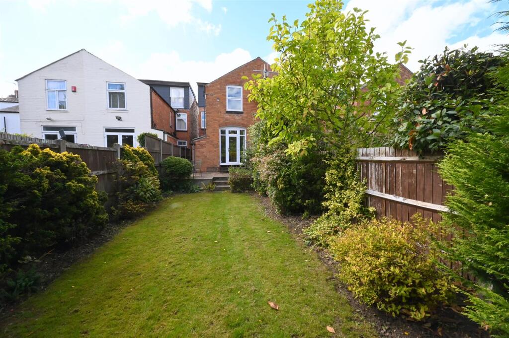 Wentworth Road, Harborne, Birmingham, B17