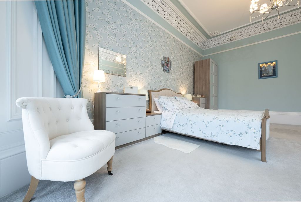 Additional image 16 of 3 bed flat for saleFinnart Street, Greenock PA16