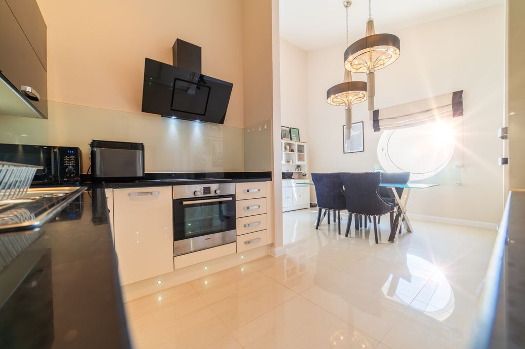 Additional image 17 of 2 bed flat for saleHansen Court, Cardiff Bay CF10