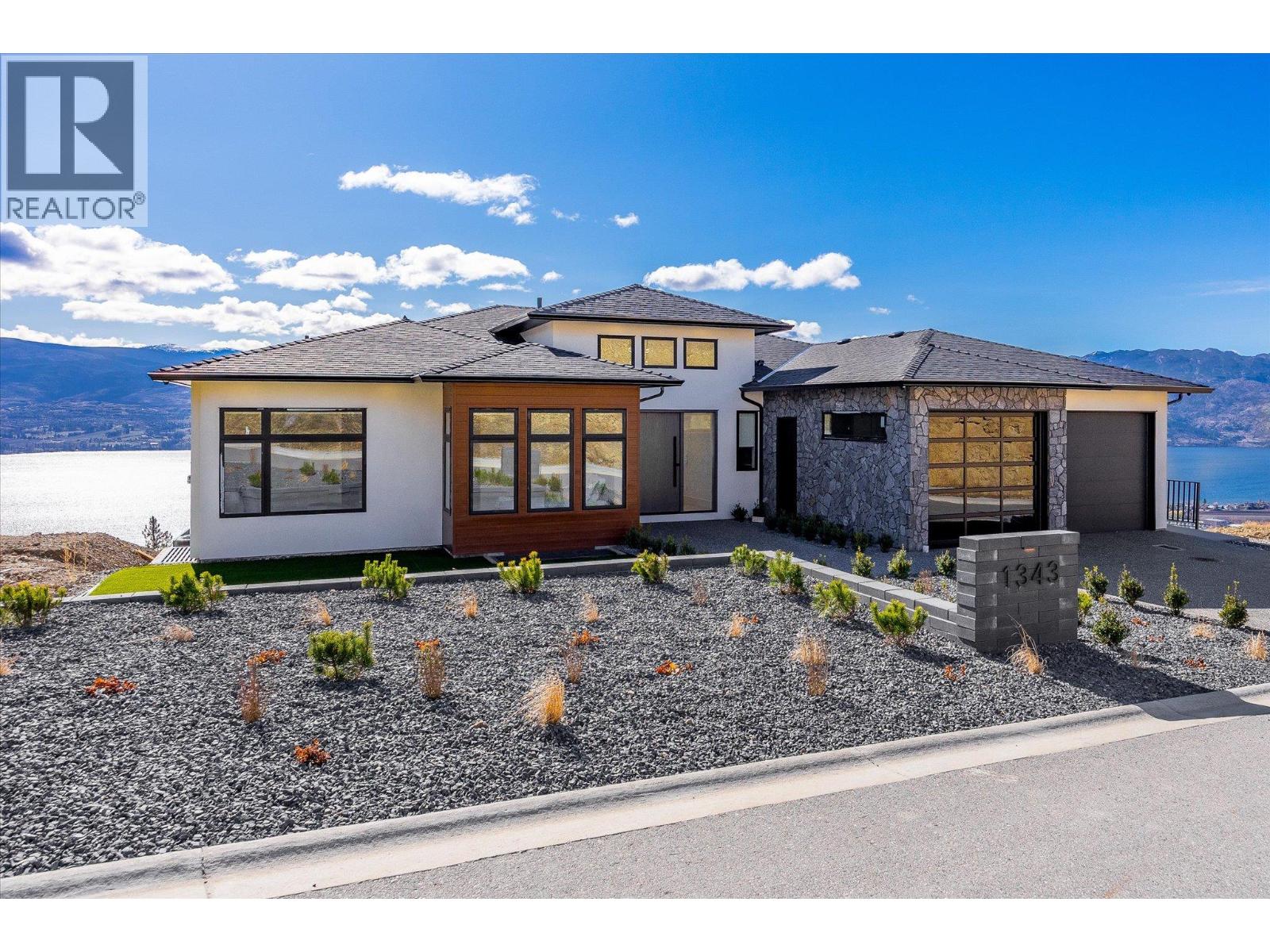 Additional image 2 of 1343 Vineyard Drive, West Kelowna, BC, V4T0E9