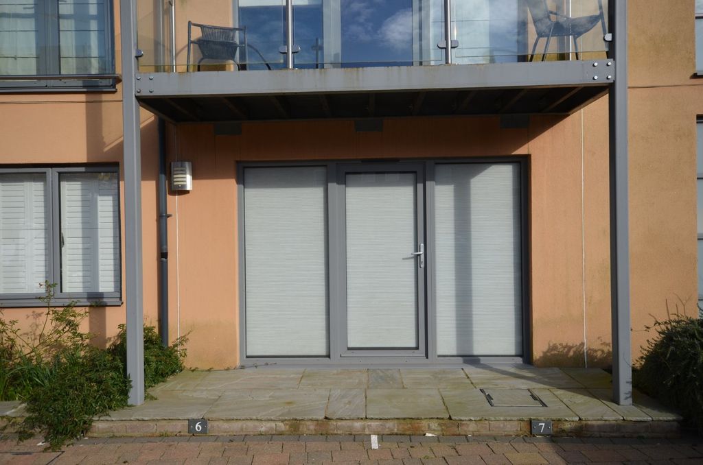 Additional image 10 of 2 bed flat for saleBrown Street, Salisbury, Wiltshire SP1