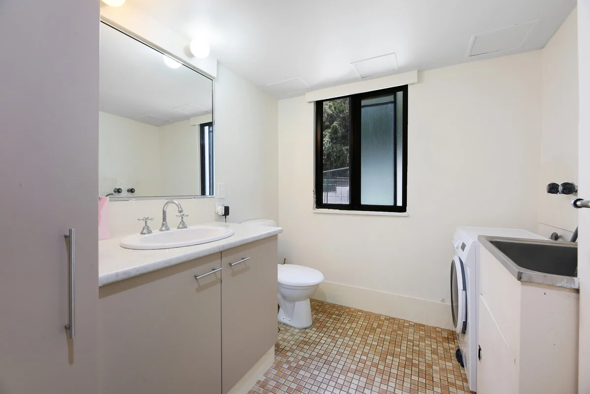 Additional image 15 of 301/29 Hill Avenue, Burleigh Heads QLD 4220