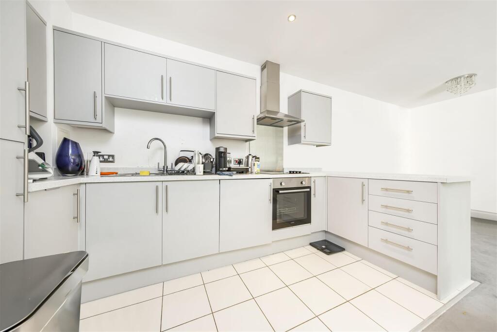 Additional image 4 of Gateway Court, Bricket Wood, St. Albans