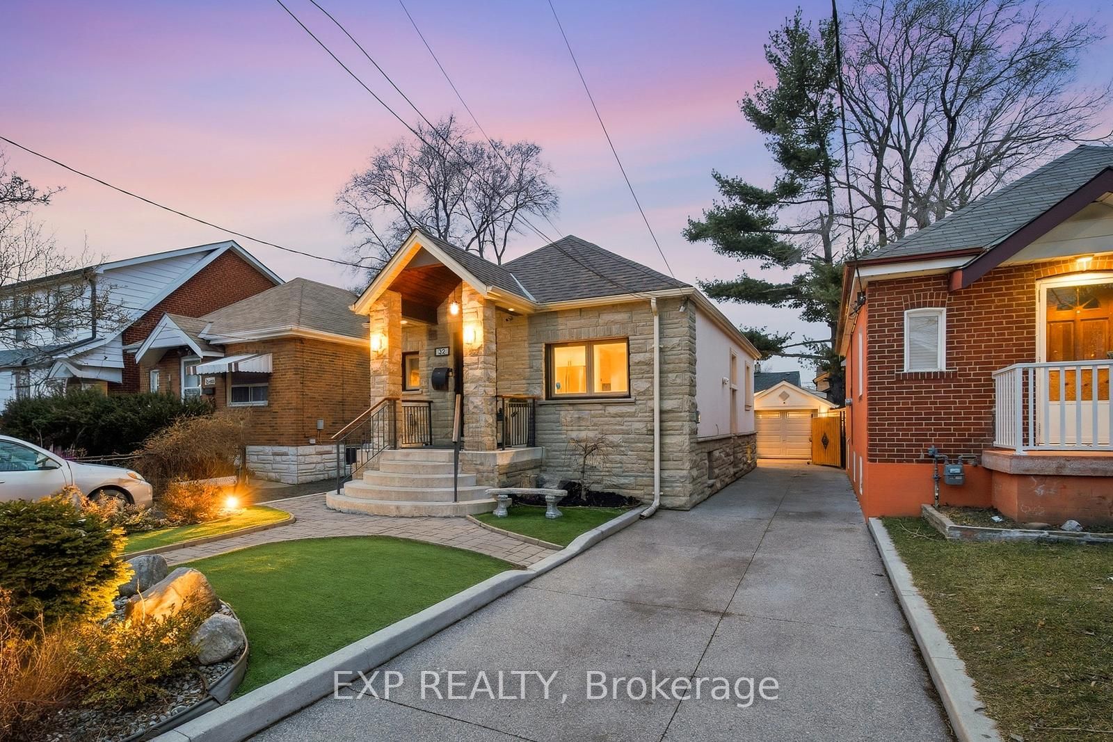 Additional image 2 of 32 Victoria Boulevard, Toronto, ON, M6M 2C1