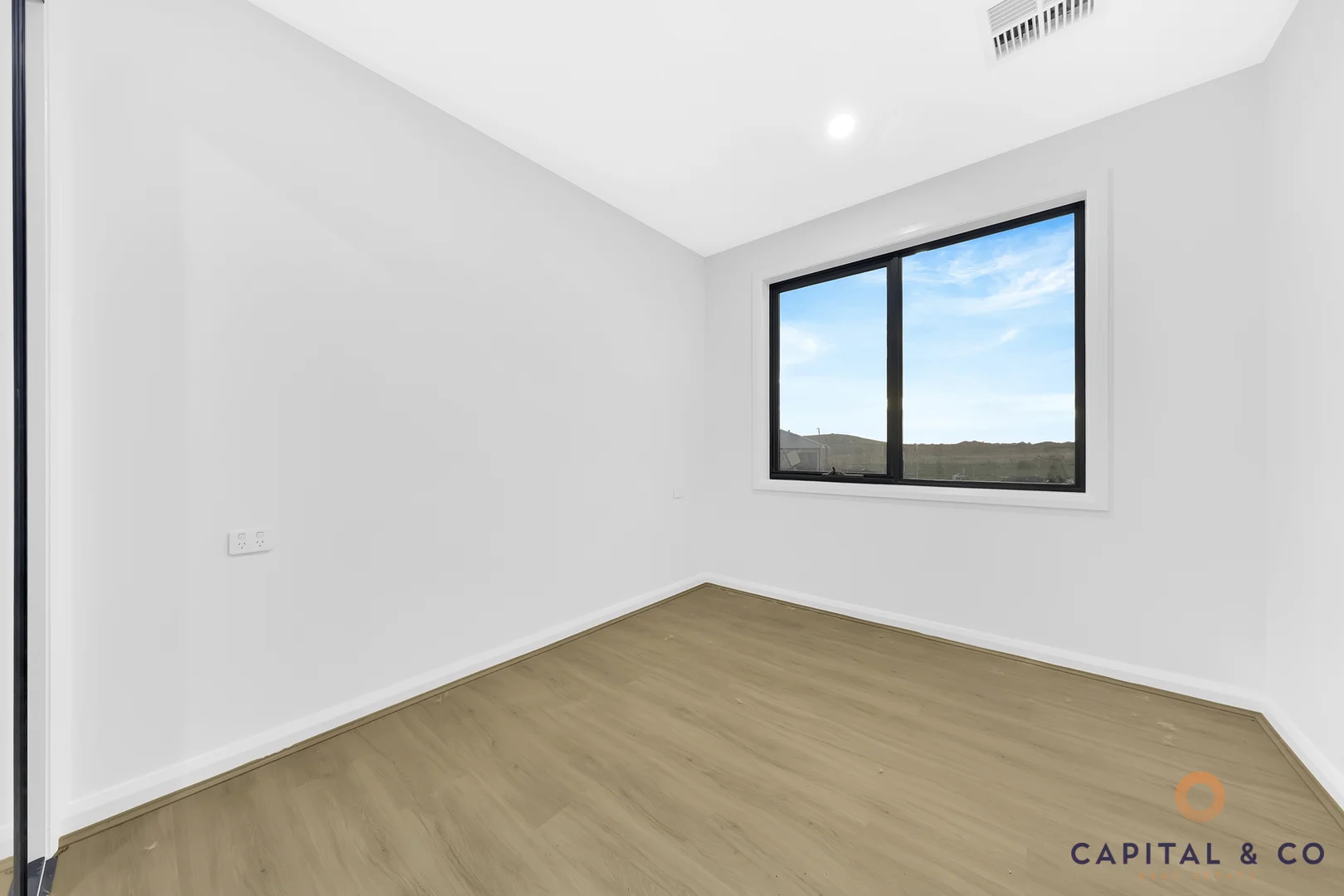 Additional image 14 of 100 Mauro Boulevard, Woodstock VIC 3751