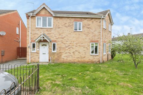 Grange Close, Leicester LE2