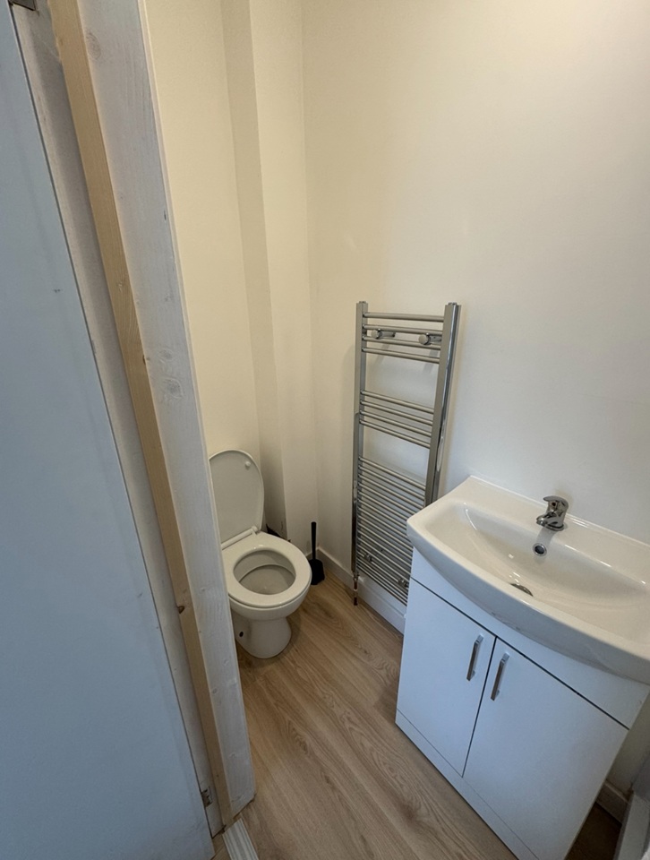 Room in a Shared House, Bristol, BS2, N1 7GU photo 3