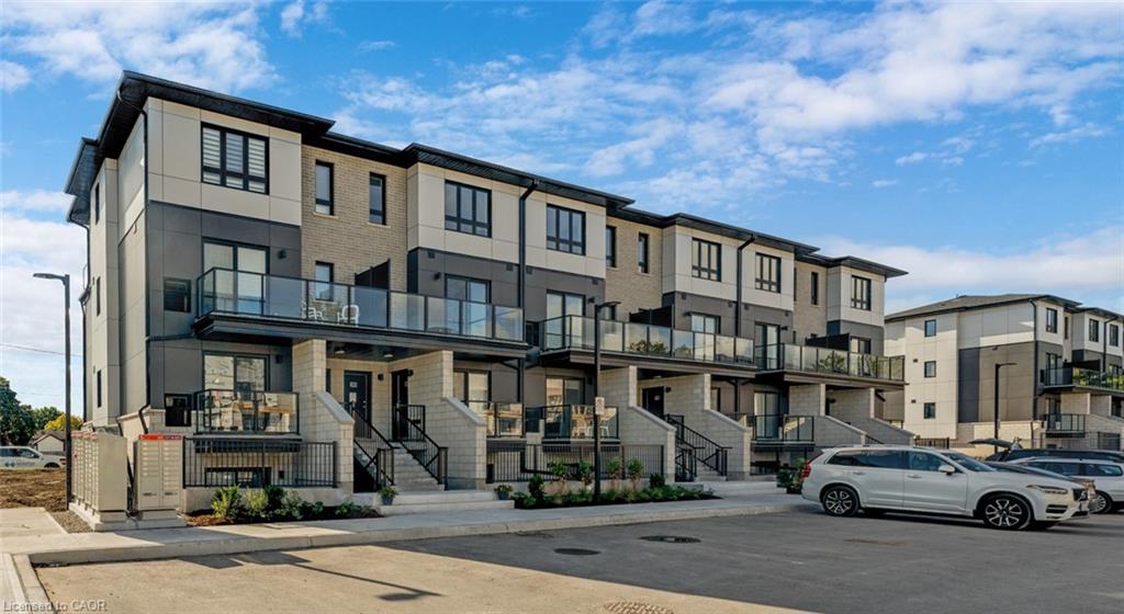 C5-410 Northfield Drive W, Waterloo, ON, N2V 0J3