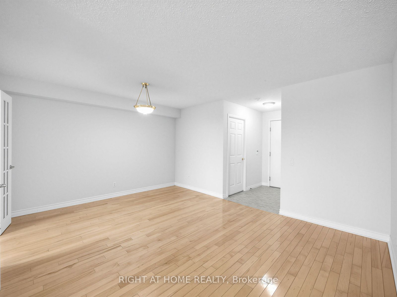 Additional image 5 of 505-35 Kingsbridge Garden Circle, Mississauga, ON, L5R 3Z5