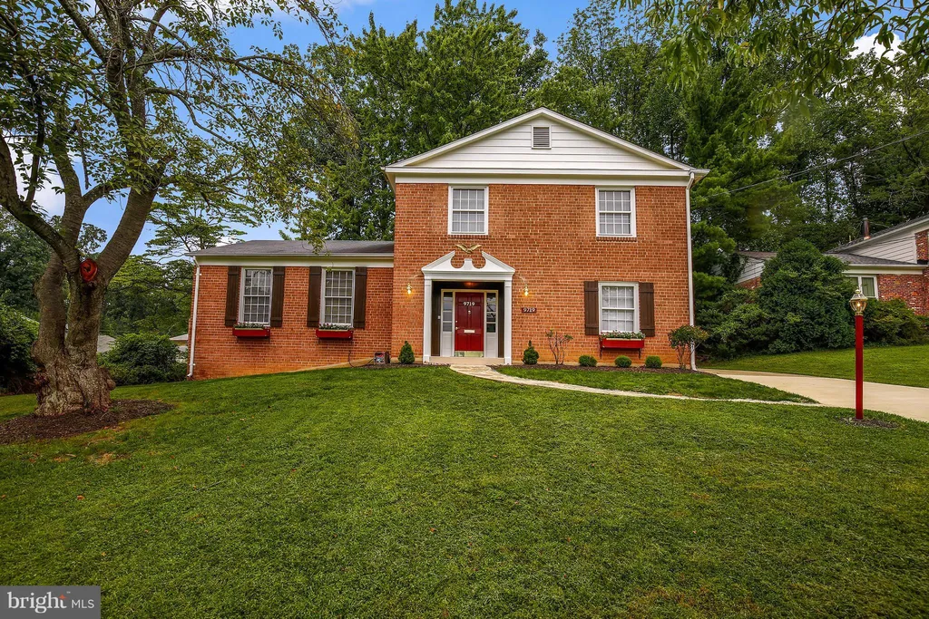 9719 Corkran Lane, Bethesda, MD 20817
