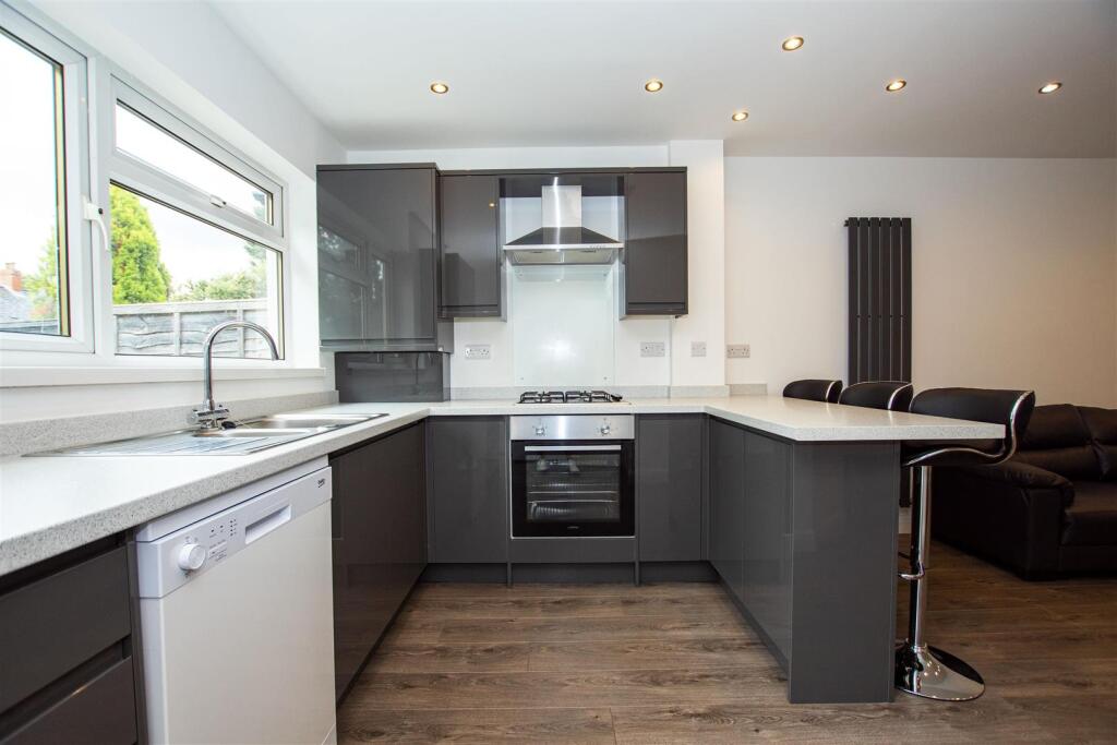 Quinton Road, Birmingham, West Midlands, B17 photo 4