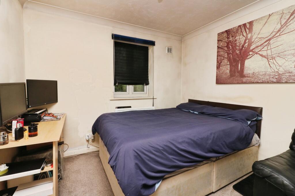 Additional image 5 of Walsingham Close, Hatfield, AL10
